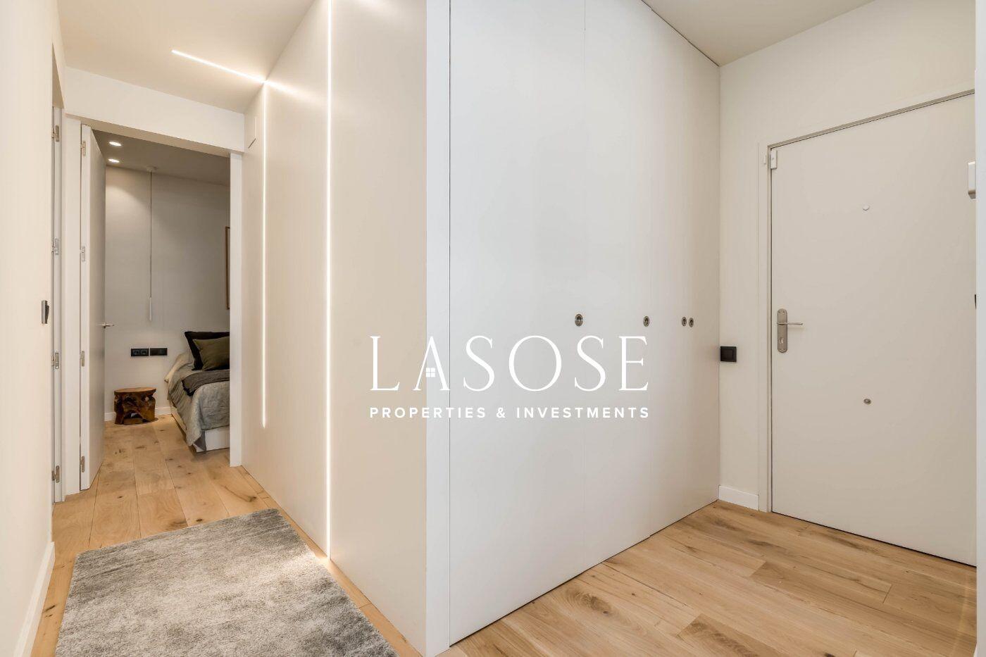 Flat for Sale in Barcelona