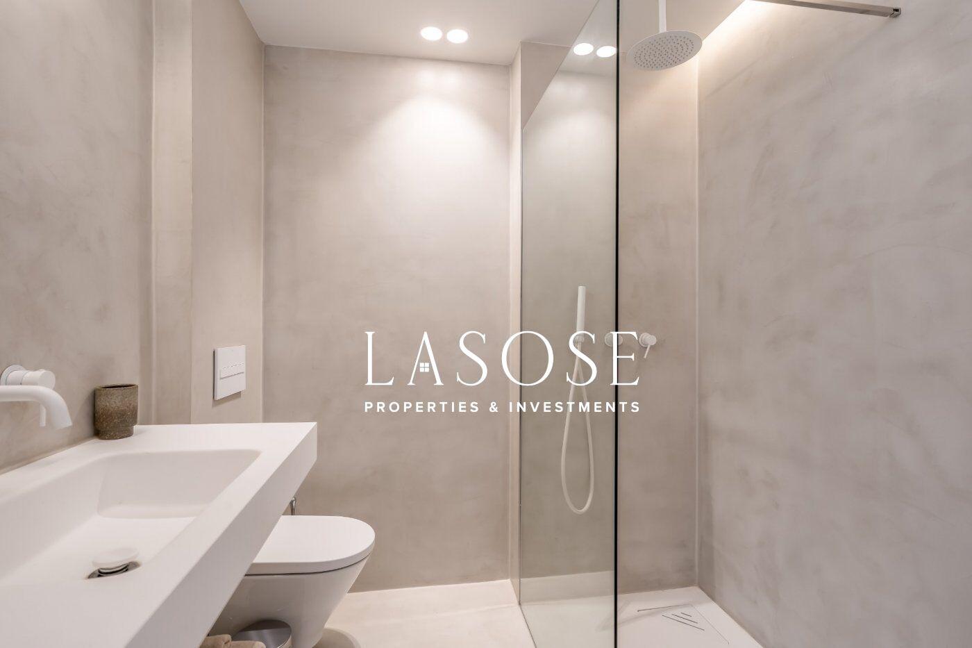 Flat for Sale in Barcelona