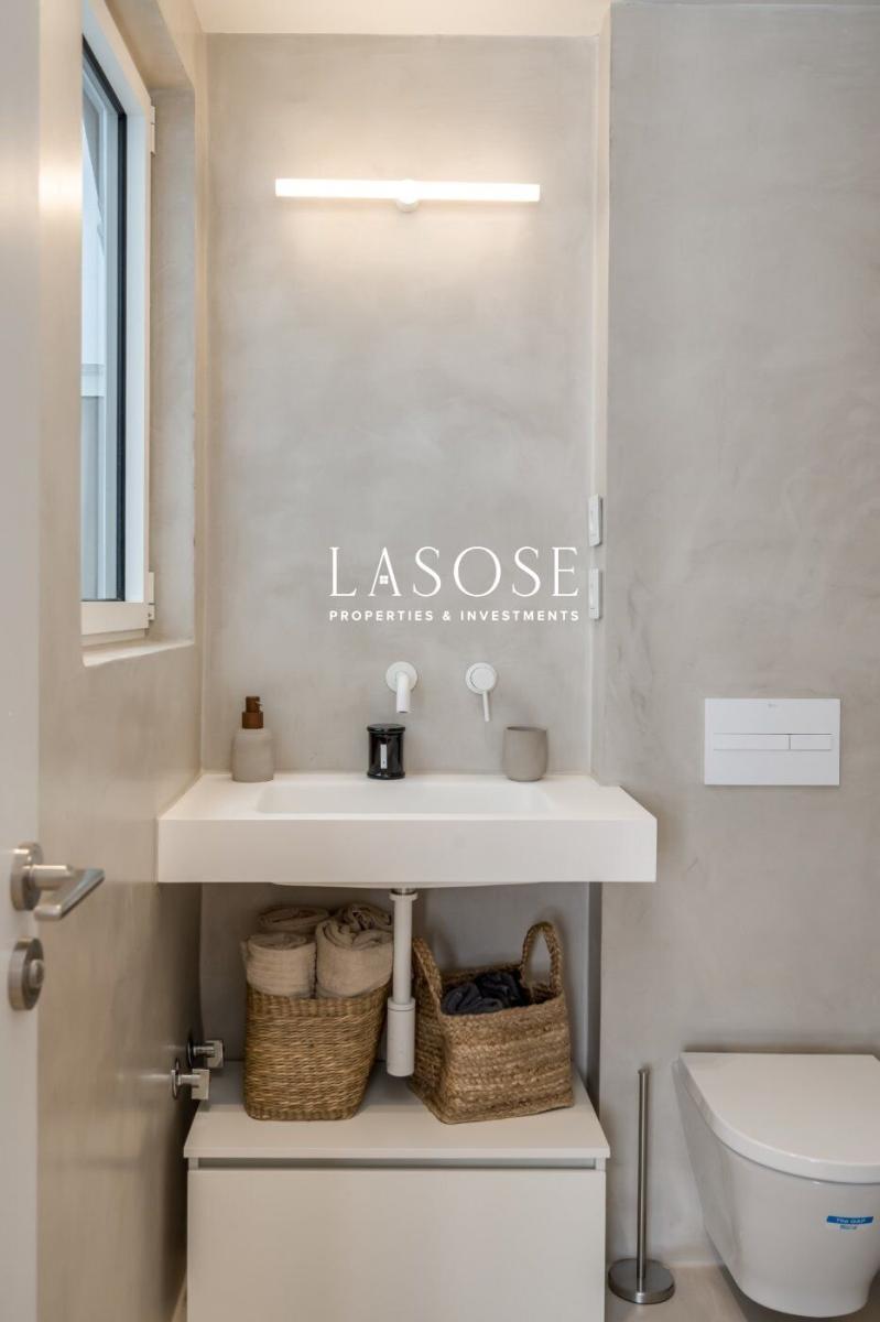 Flat for Sale in Barcelona