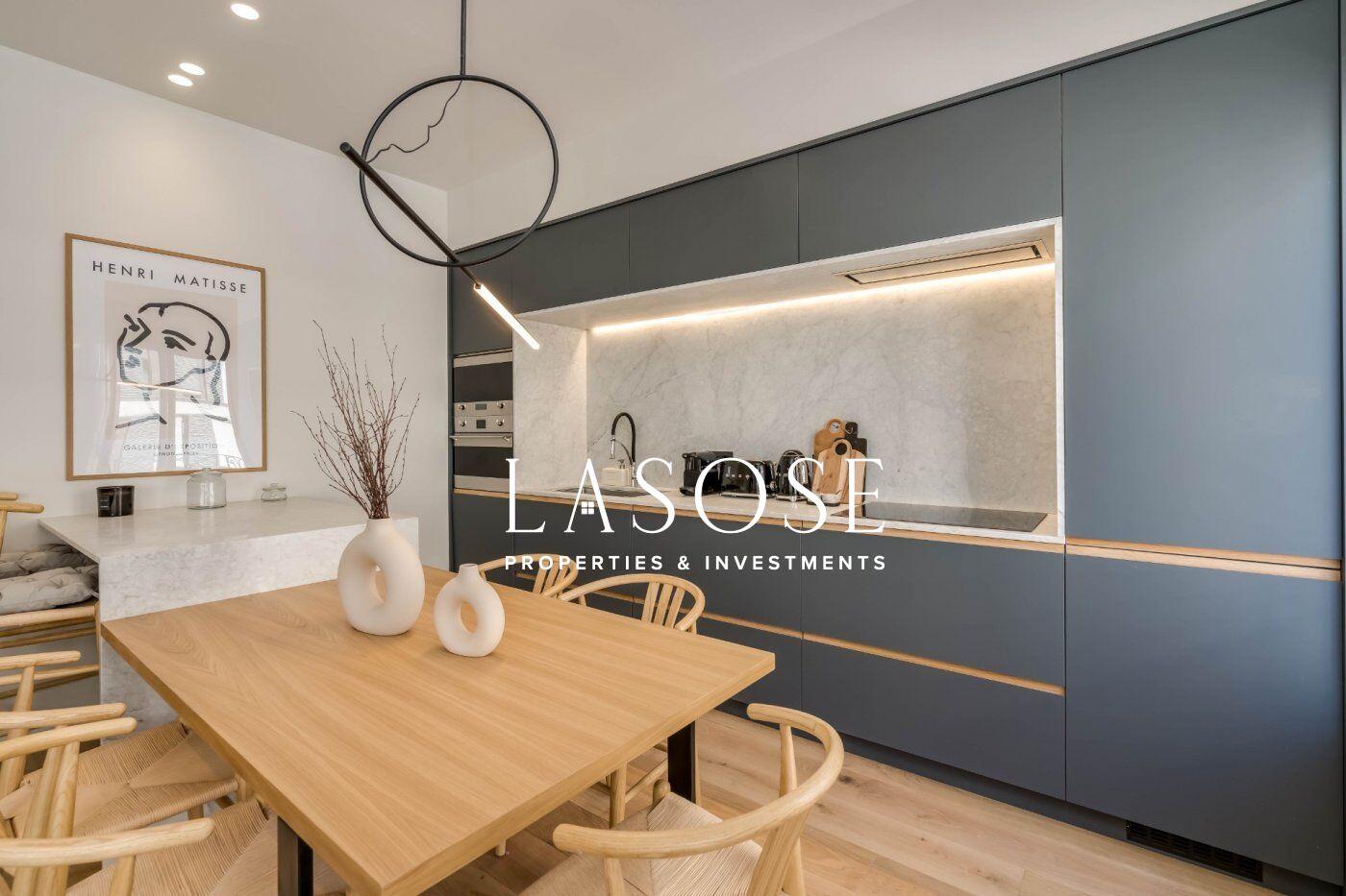 Flat for Sale in Barcelona