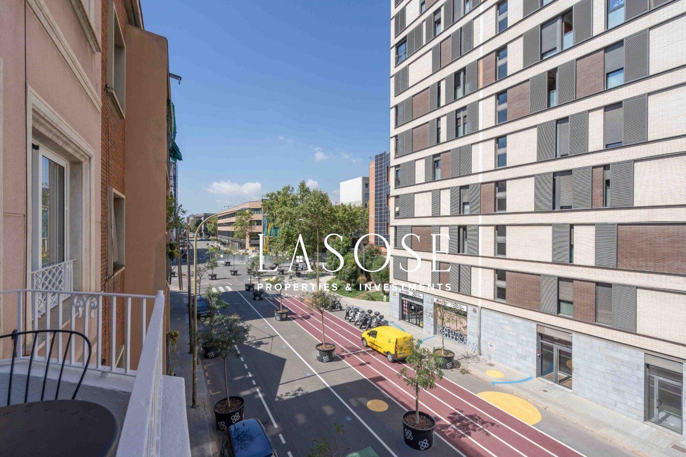 Flat for Sale in Barcelona