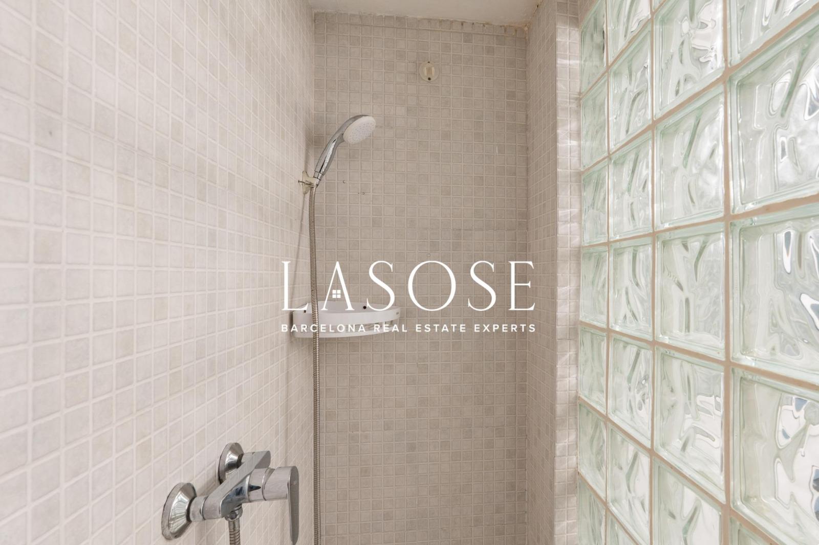 Flat for Sale in Barcelona