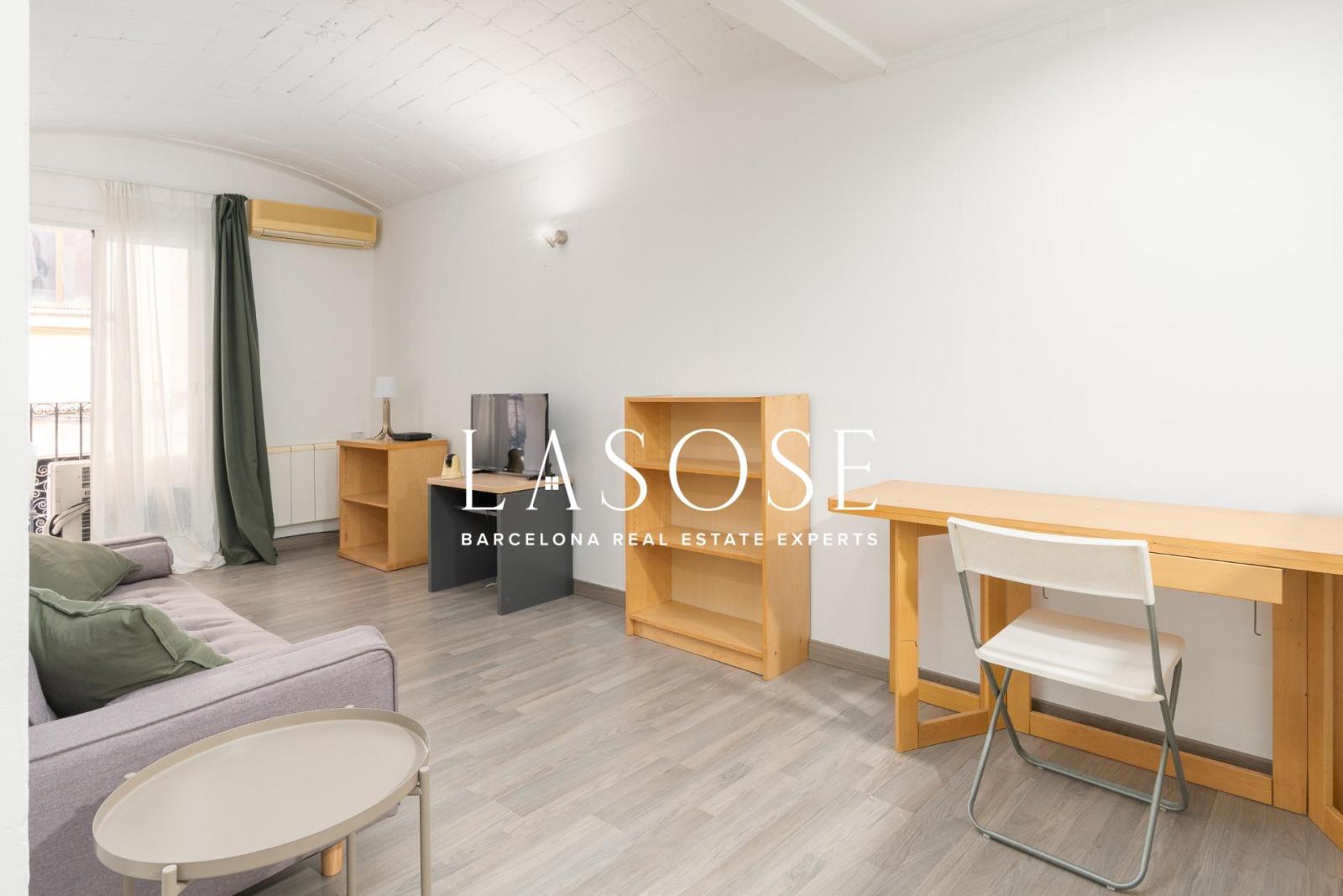 Flat for Sale in Barcelona