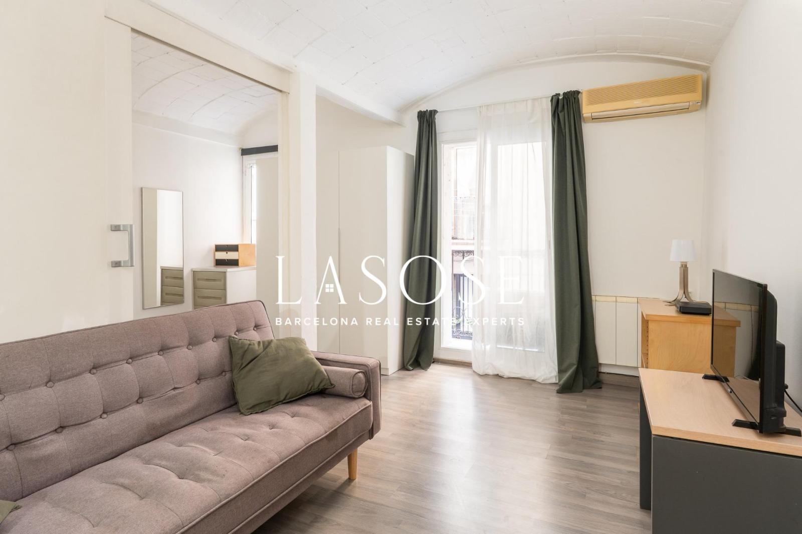 Flat for Sale in Barcelona