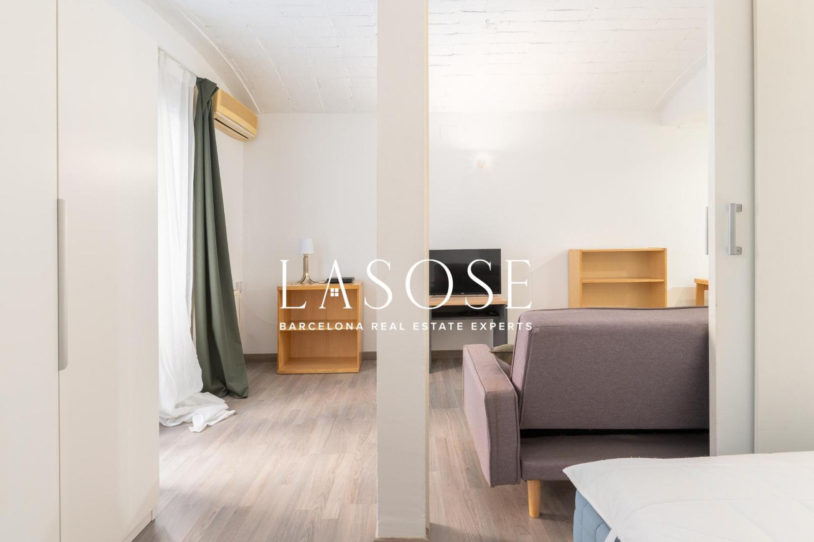 Flat for Sale in Barcelona