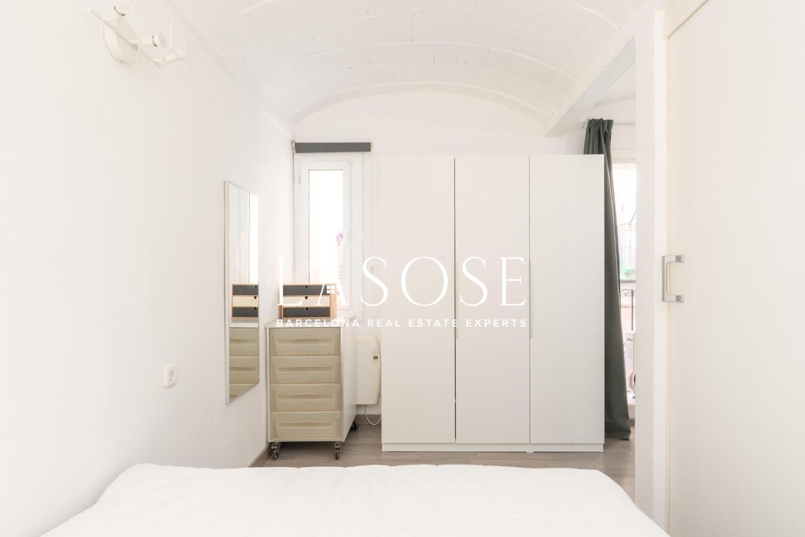 Flat for Sale in Barcelona