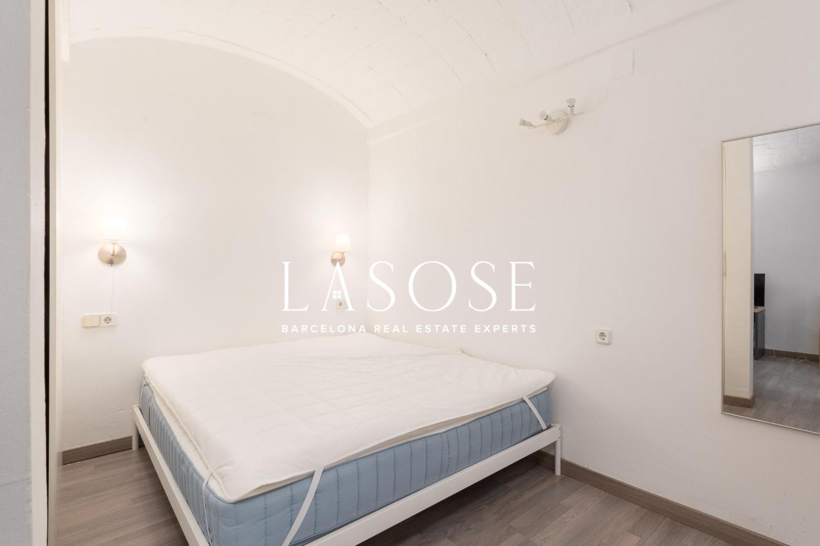 Flat for Sale in Barcelona