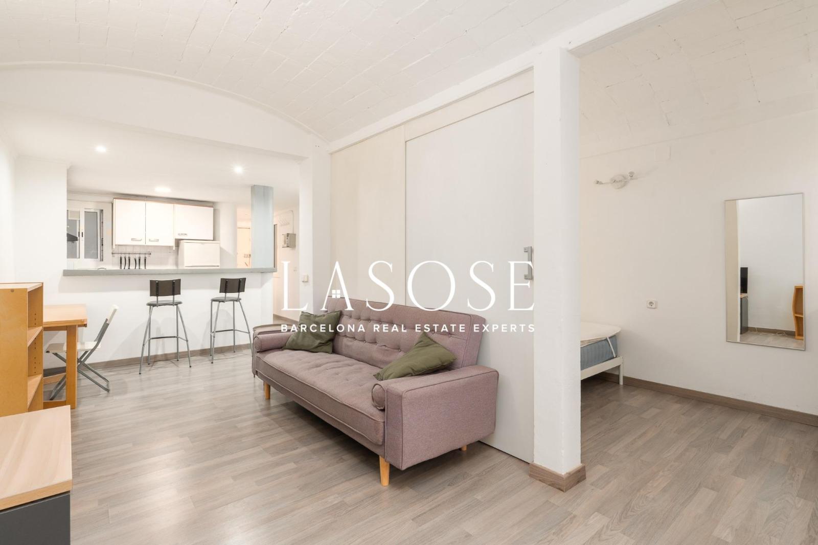 Flat for Sale in Barcelona