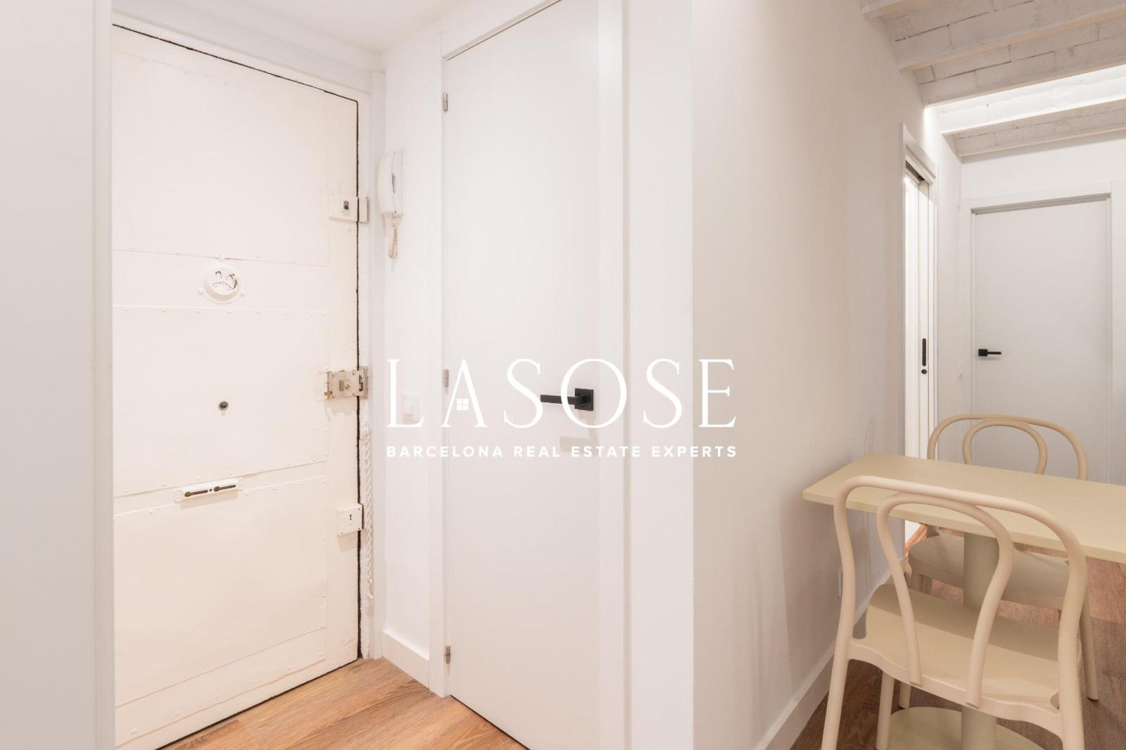 Flat for Sale in Barcelona