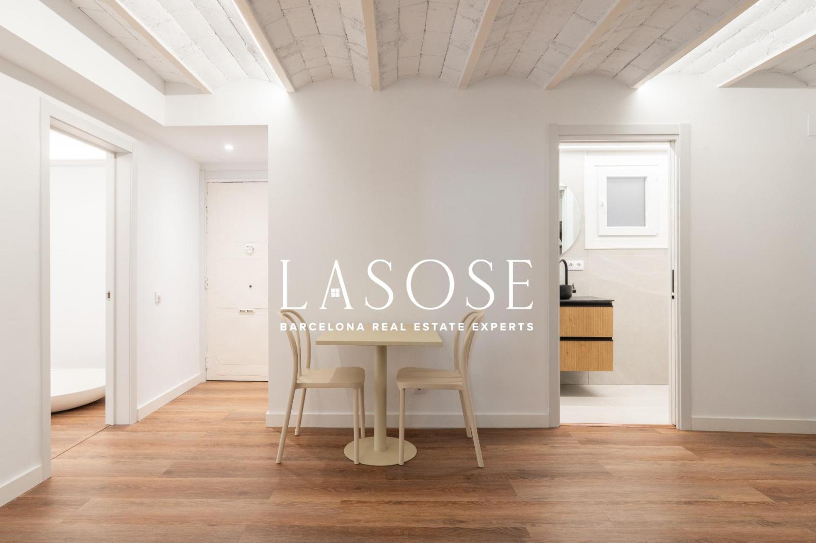 Flat for Sale in Barcelona