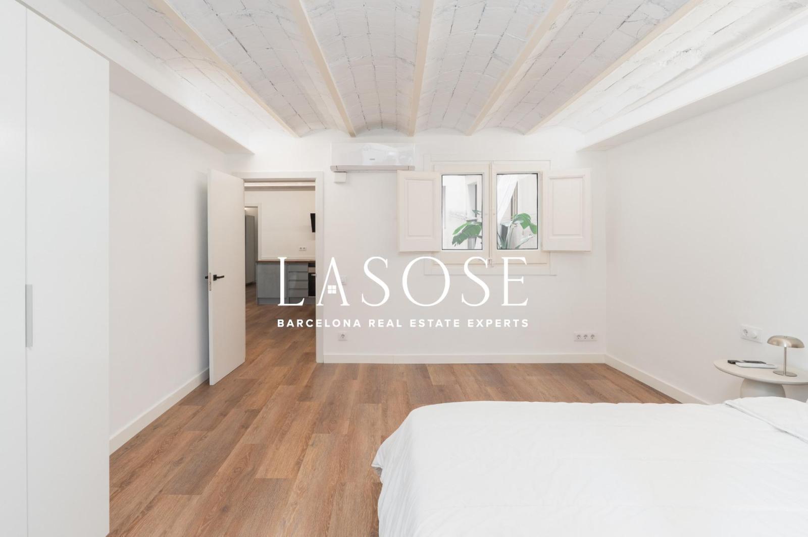 Flat for Sale in Barcelona
