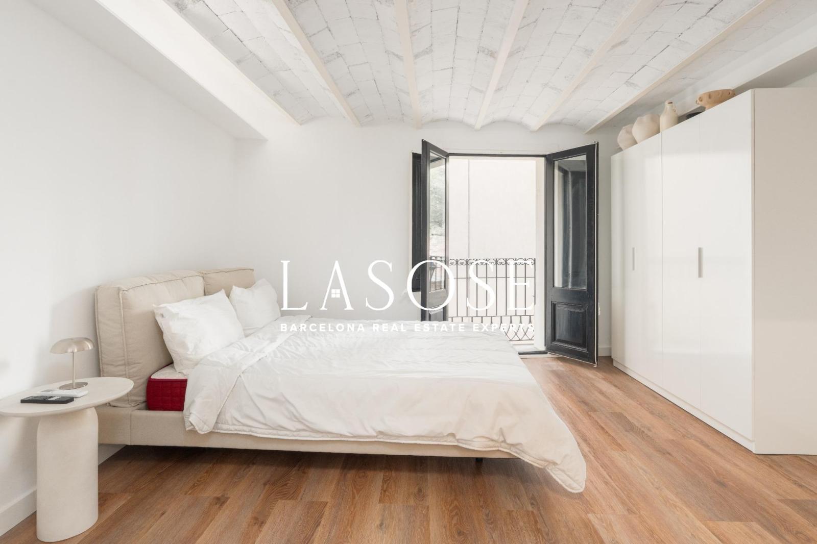 Flat for Sale in Barcelona