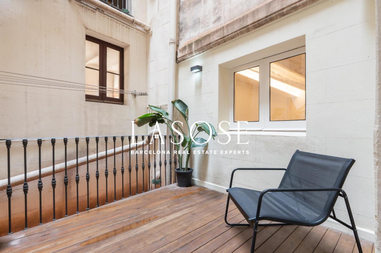 Flat for Sale in Barcelona
