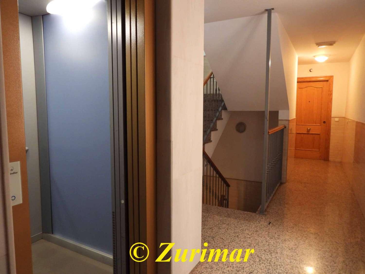 Flat for Sale in Roquetas de Mar