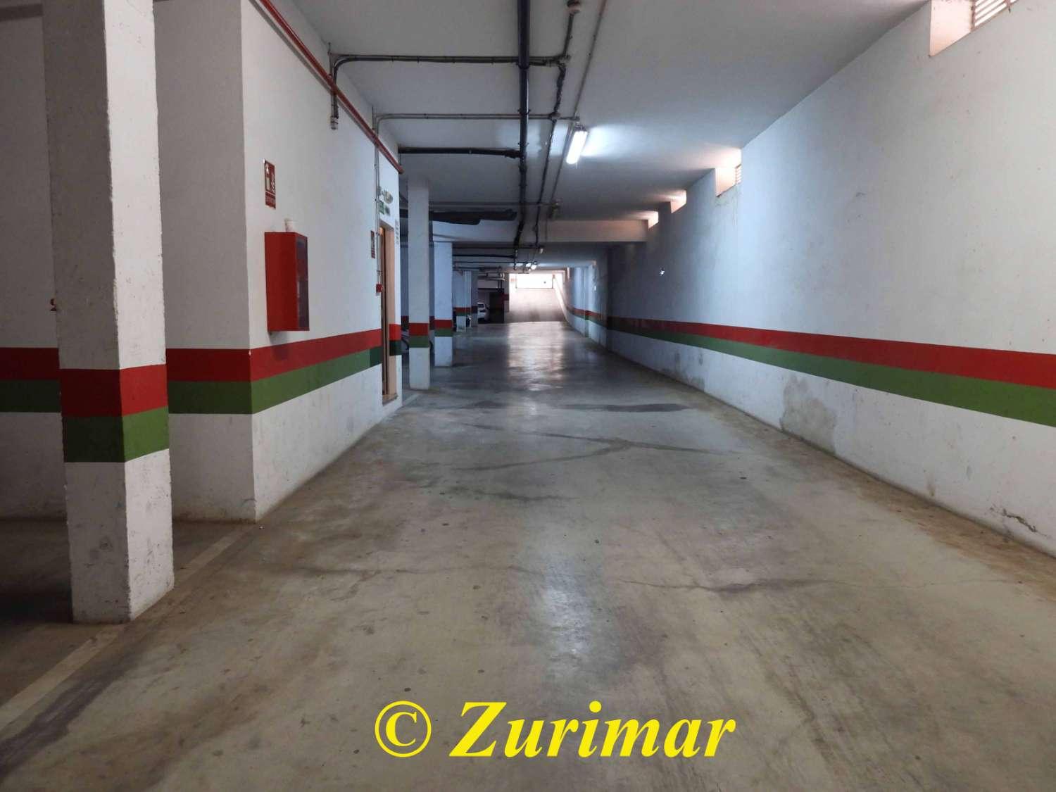 Flat for Sale in Roquetas de Mar