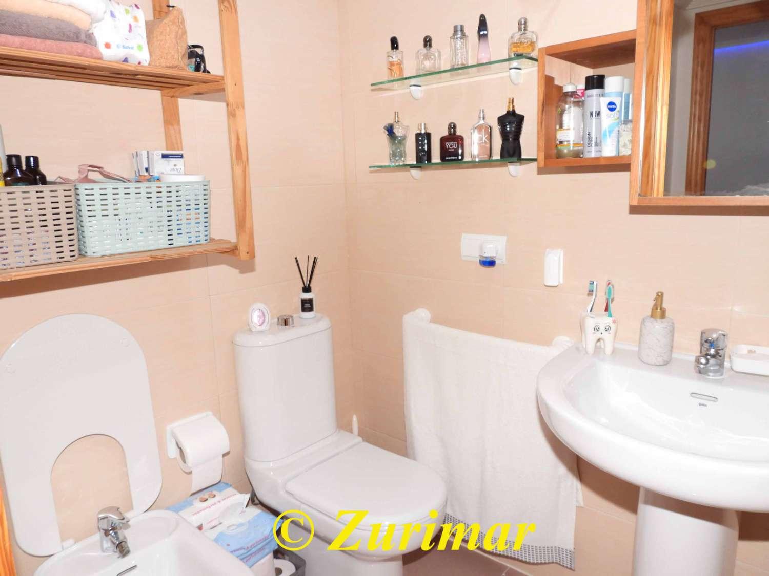 Flat for Sale in Roquetas de Mar