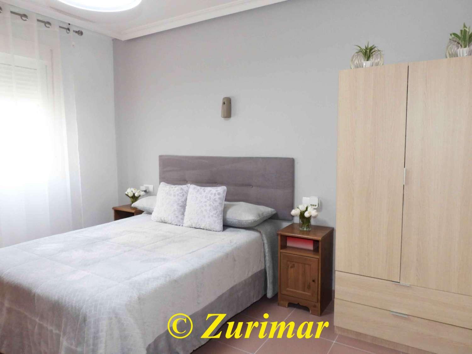 Flat for Sale in Roquetas de Mar