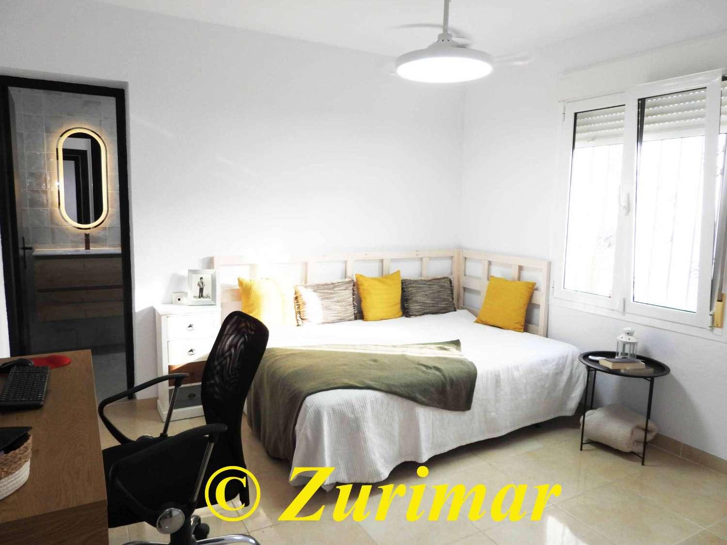 Chalet en Venta en Roquetas de Mar
