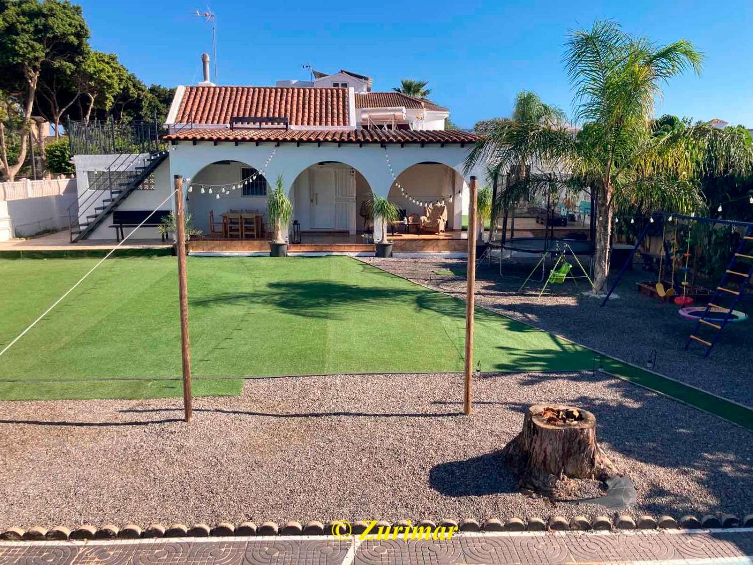 Chalet en Venta en Roquetas de Mar