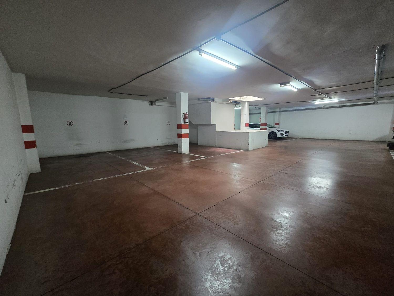 Garage for Sale in Las Palmas de Gran Canaria