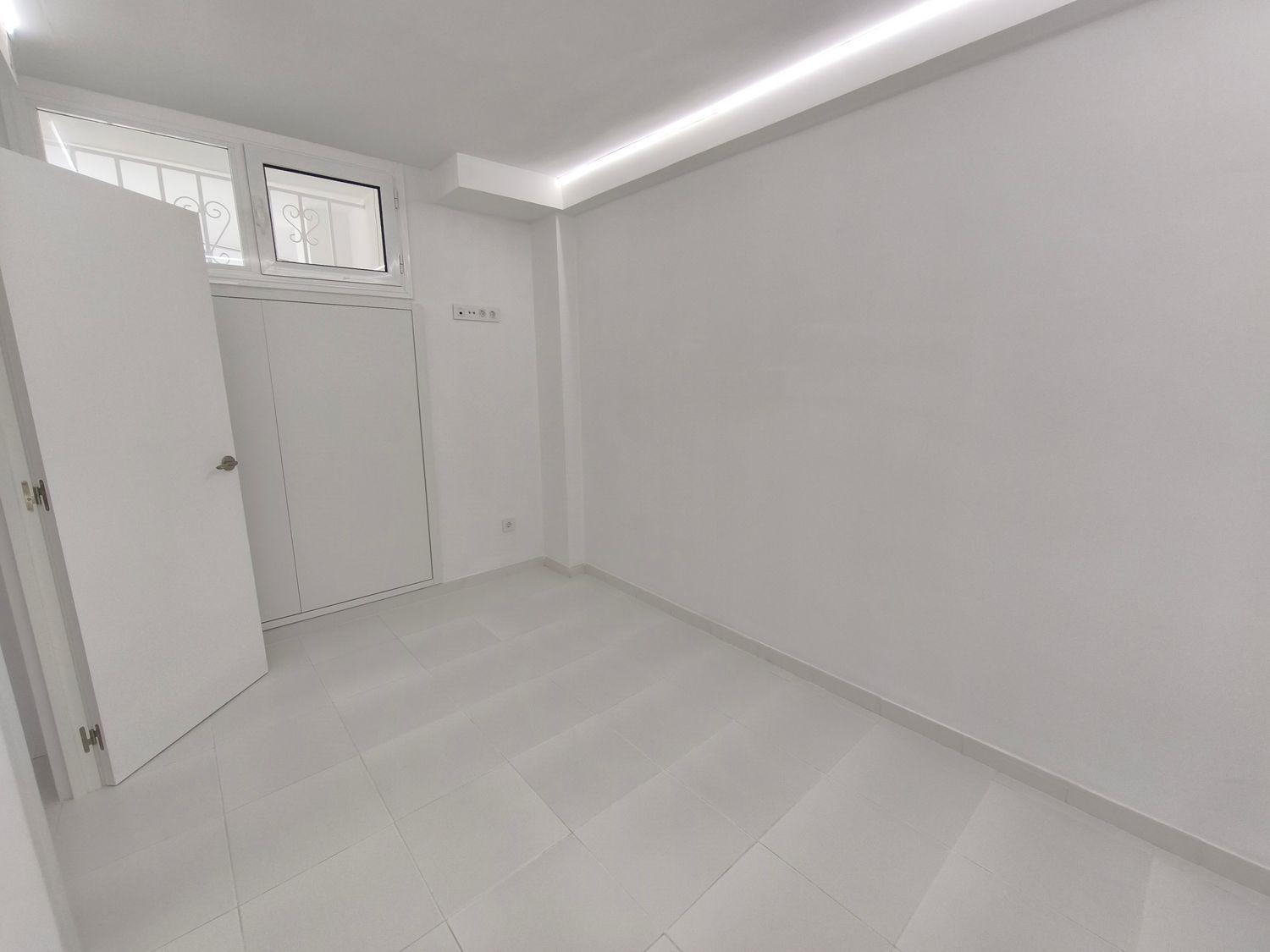 Flat for Sale in San Bartolomé de Tirajana