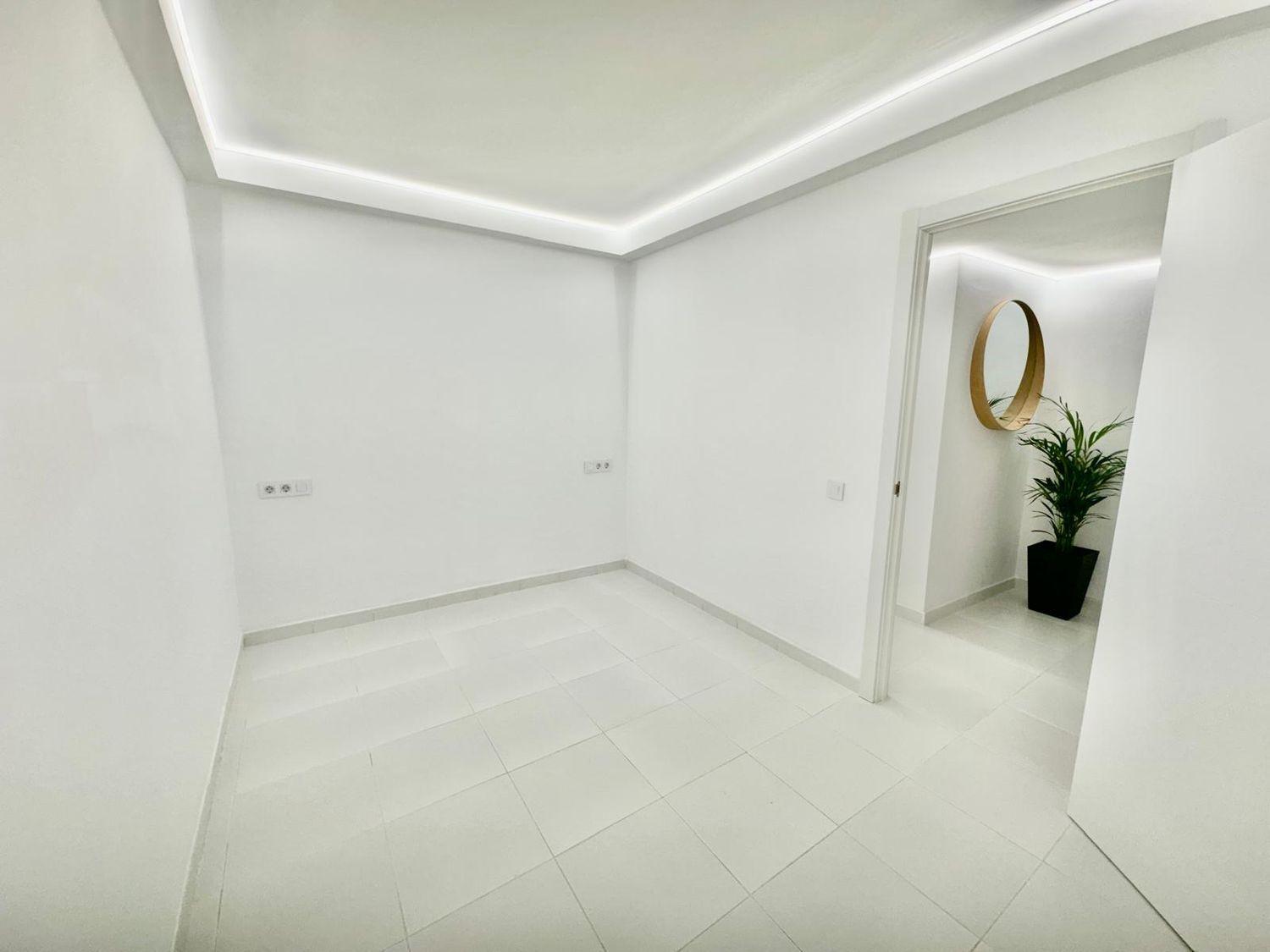 Flat for Sale in San Bartolomé de Tirajana