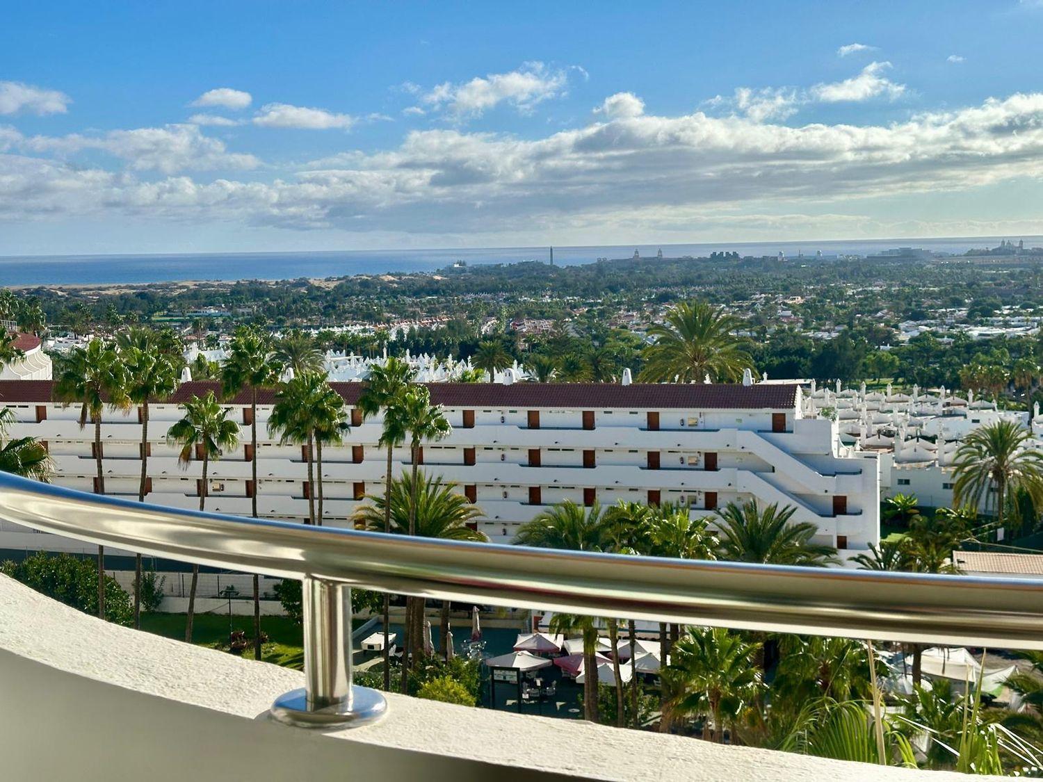 Flat for Sale in San Bartolomé de Tirajana