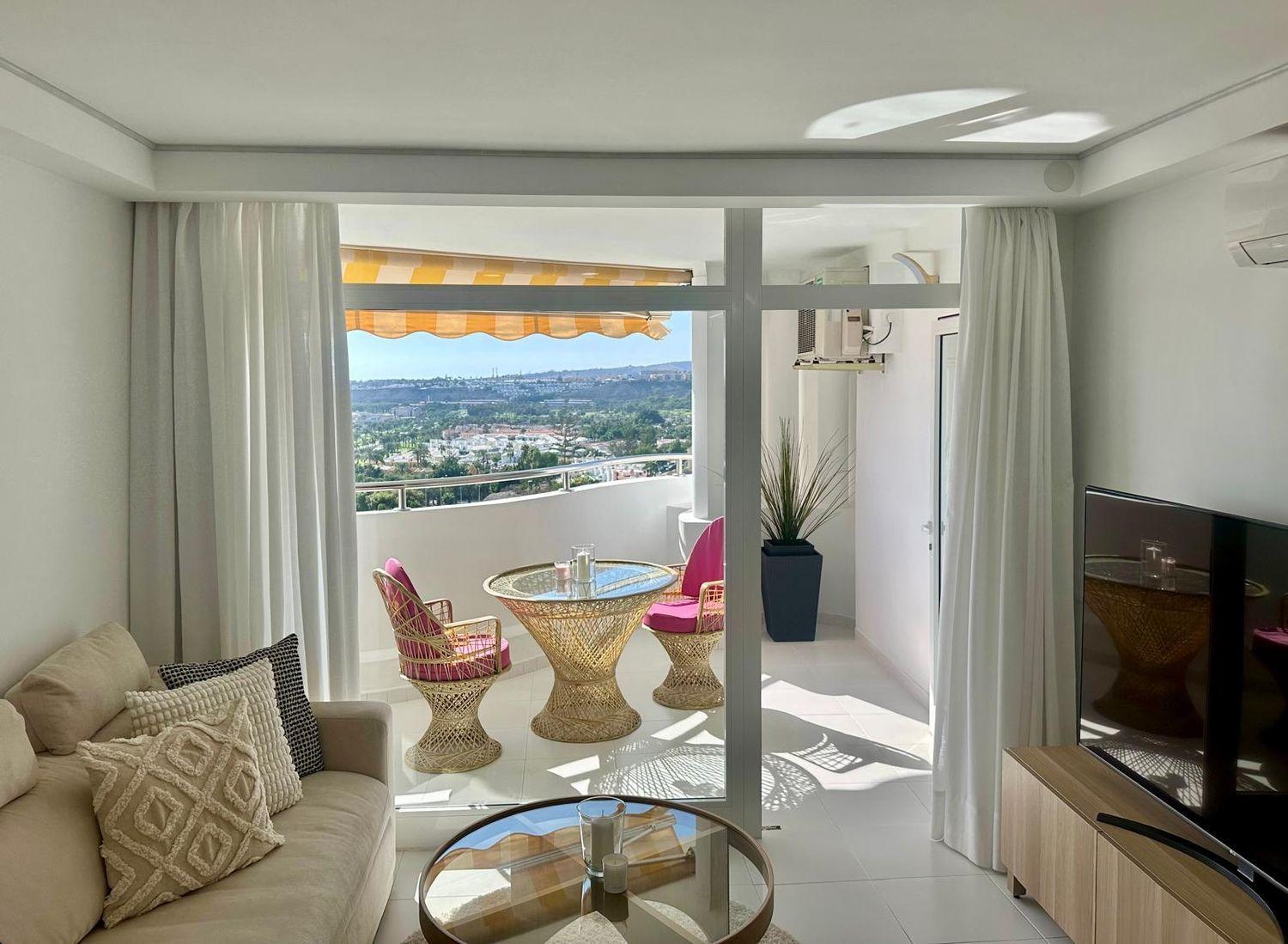 Flat for Sale in San Bartolomé de Tirajana