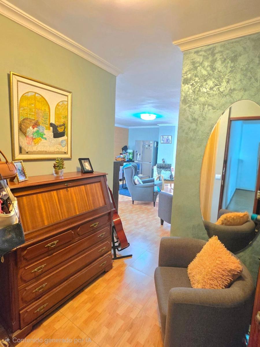 Flat for Sale in Las Palmas de Gran Canaria