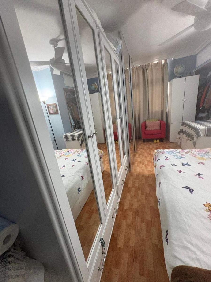 Flat for Sale in Las Palmas de Gran Canaria