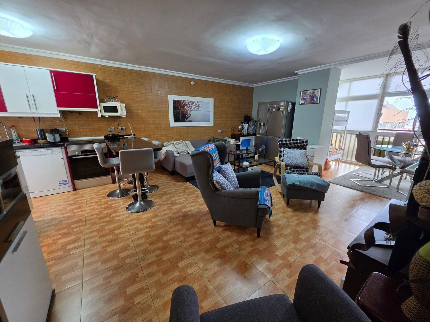 Flat for Sale in Las Palmas de Gran Canaria