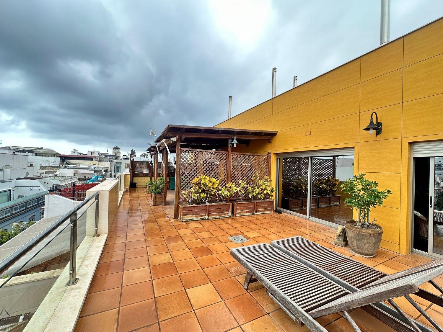 Penthouse for Sale in Las Palmas de Gran Canaria