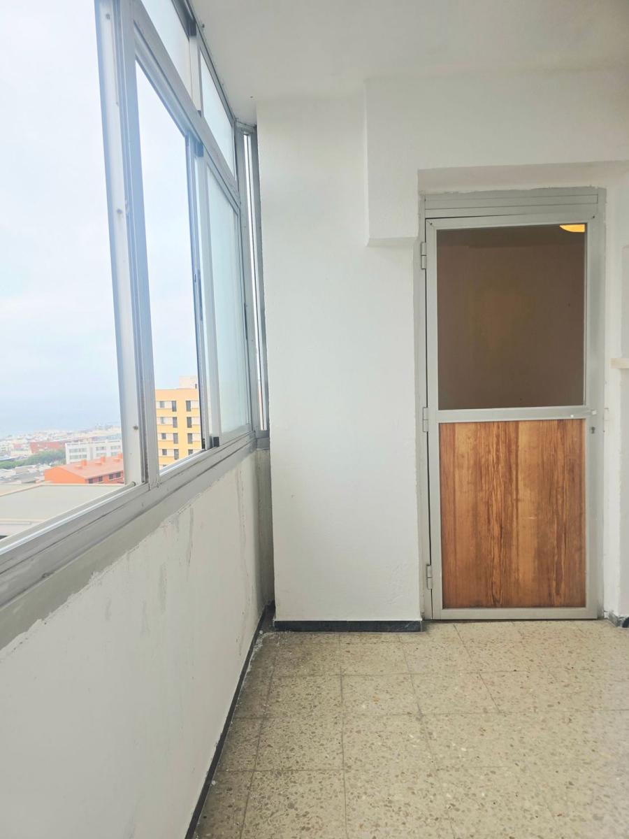 Flat for Sale in Las Palmas de Gran Canaria
