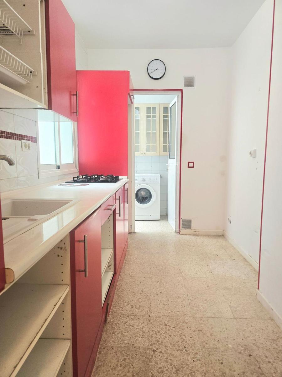 Flat for Sale in Las Palmas de Gran Canaria