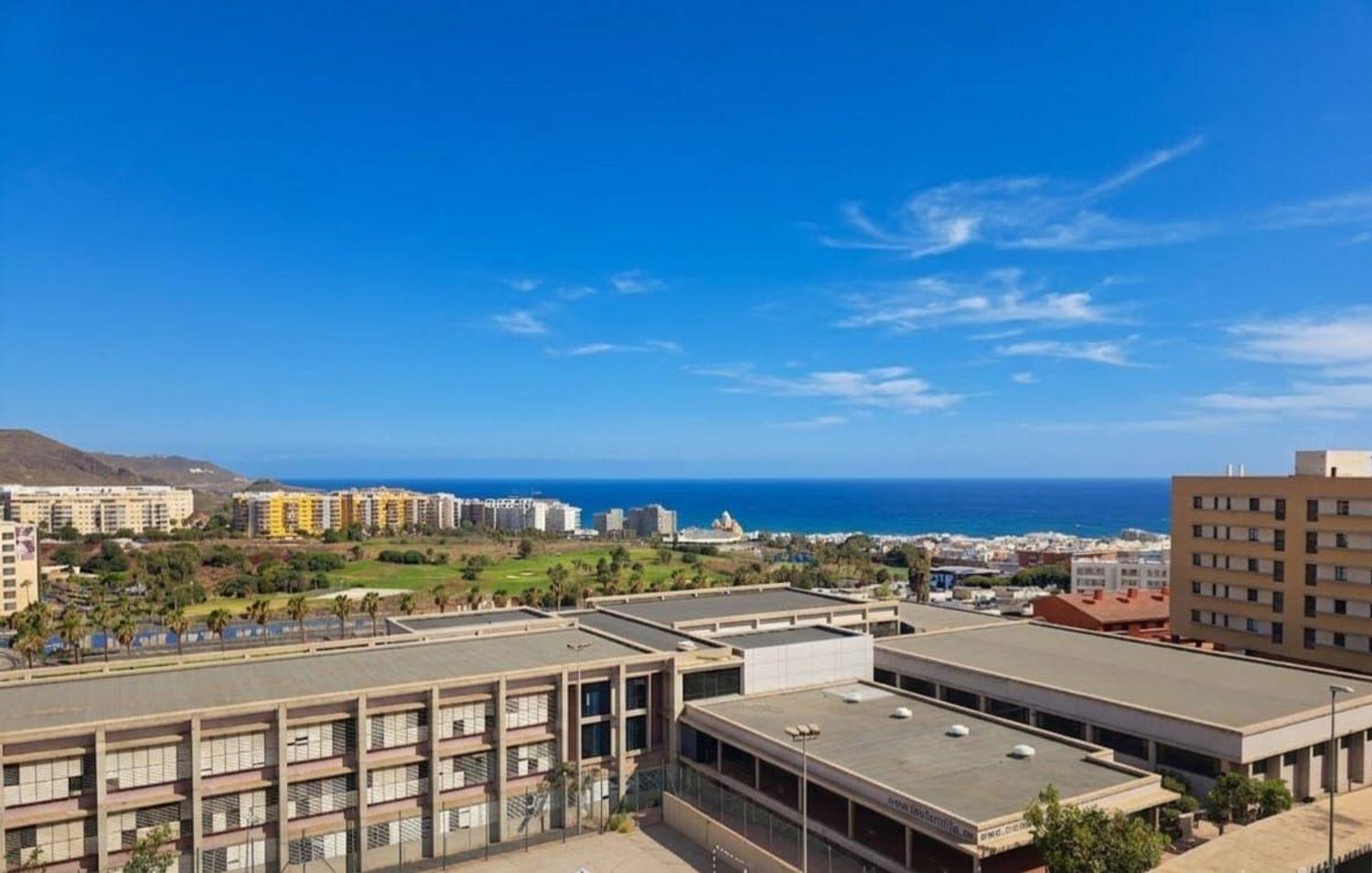 Flat for Sale in Las Palmas de Gran Canaria