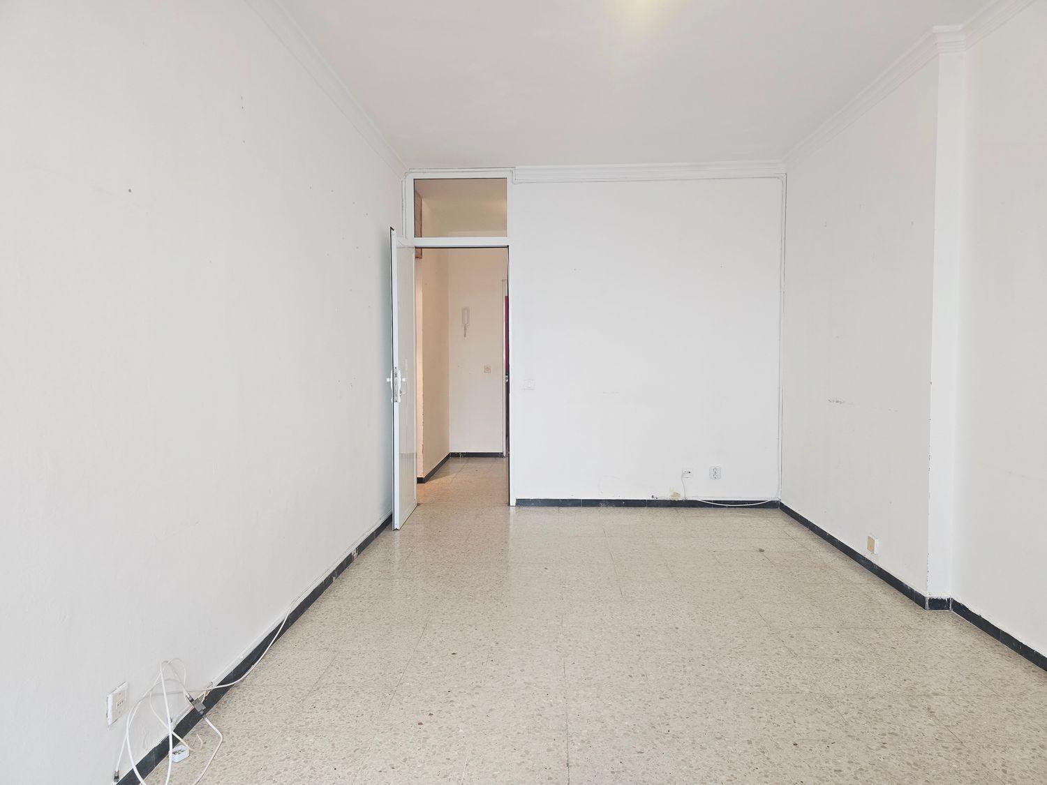 Flat for Sale in Las Palmas de Gran Canaria