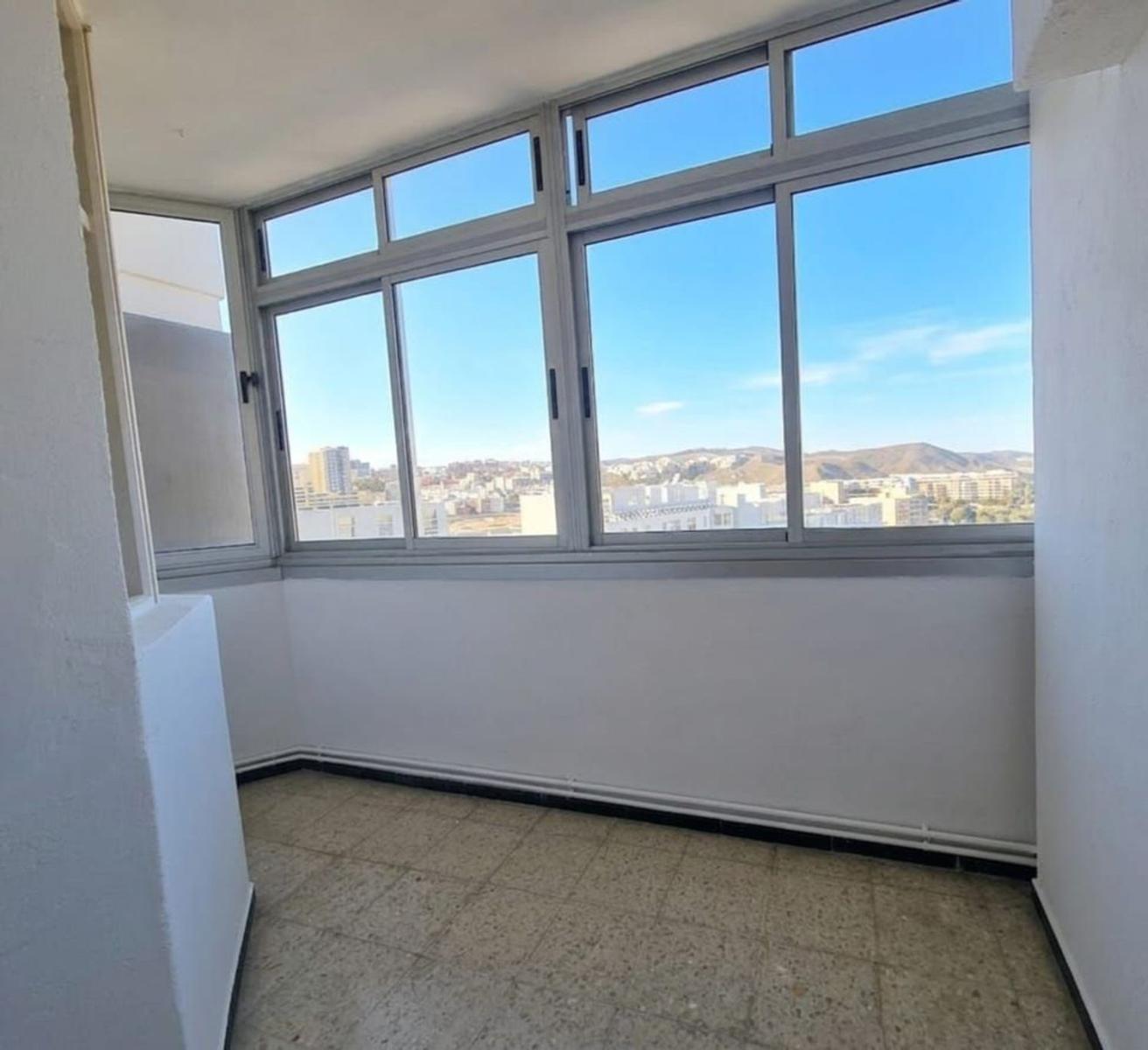 Flat for Sale in Las Palmas de Gran Canaria