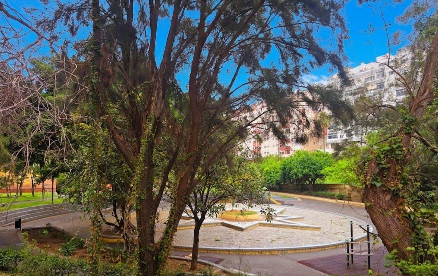 Flat for Sale in Las Palmas de Gran Canaria