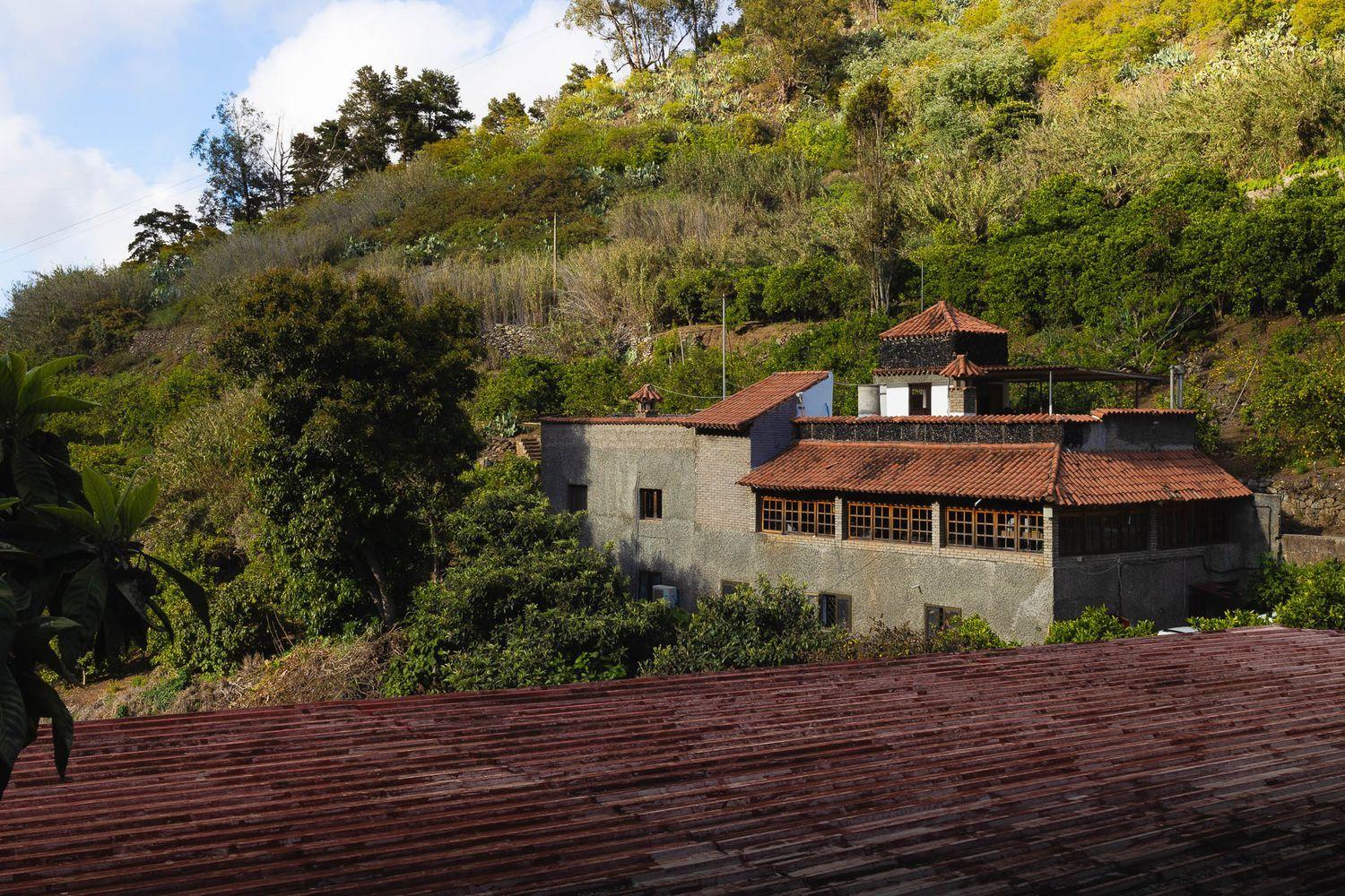 House for Sale in Firgas