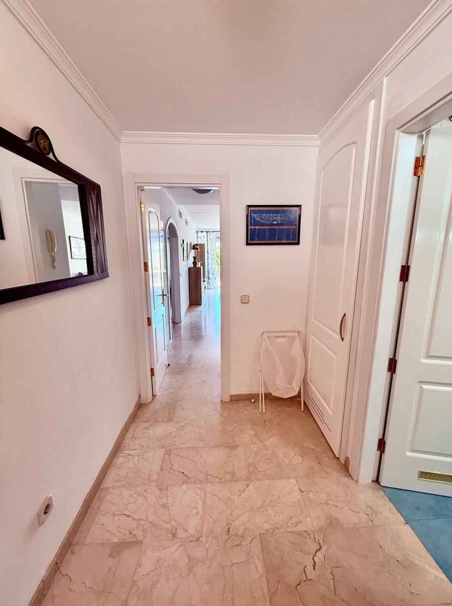 Flat for Sale in Mogán