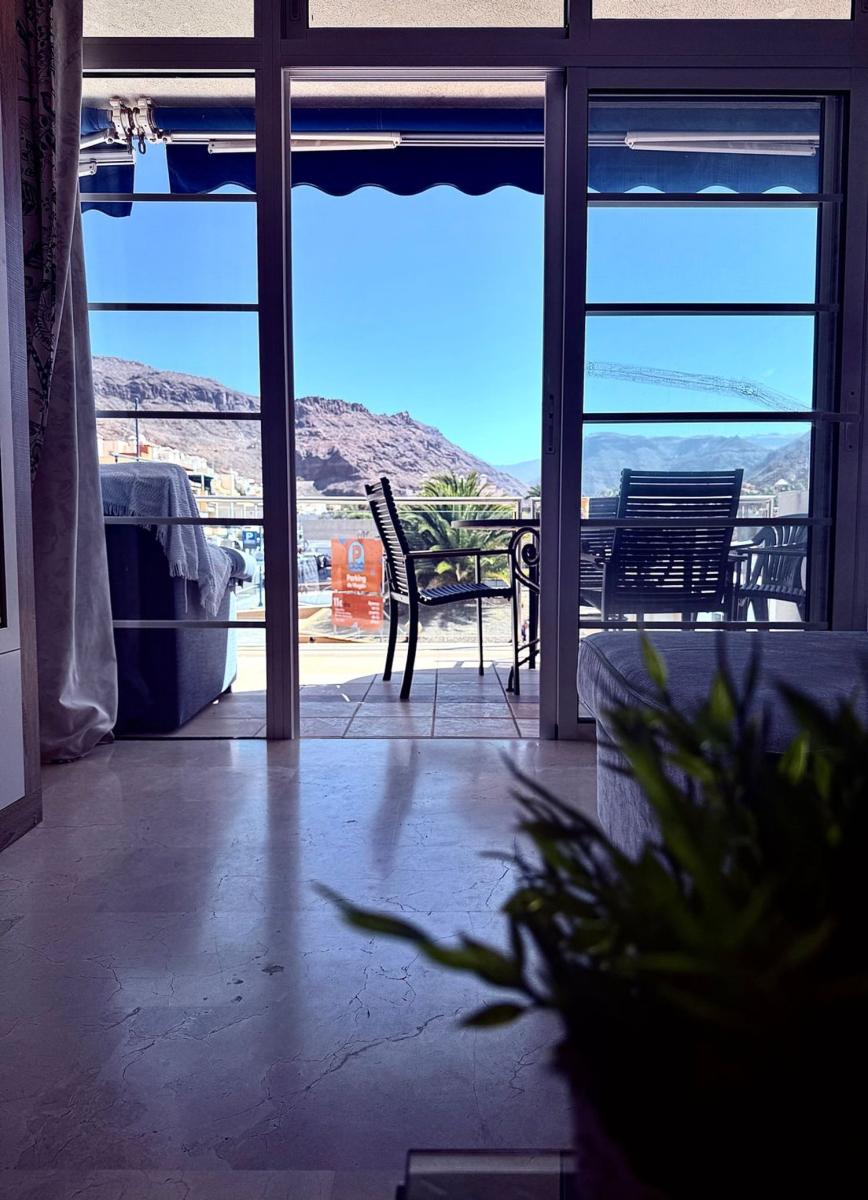 Flat for Sale in Mogán