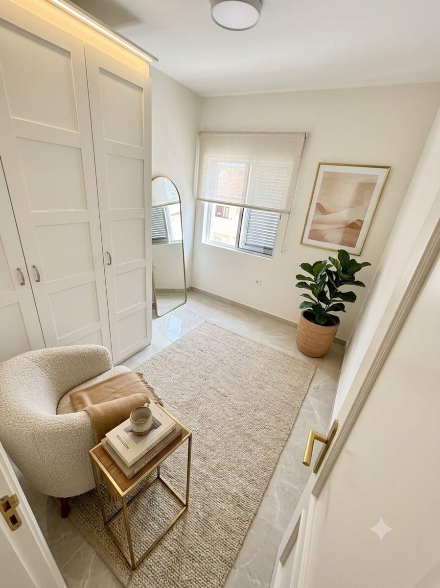 Flat for Sale in Las Palmas de Gran Canaria