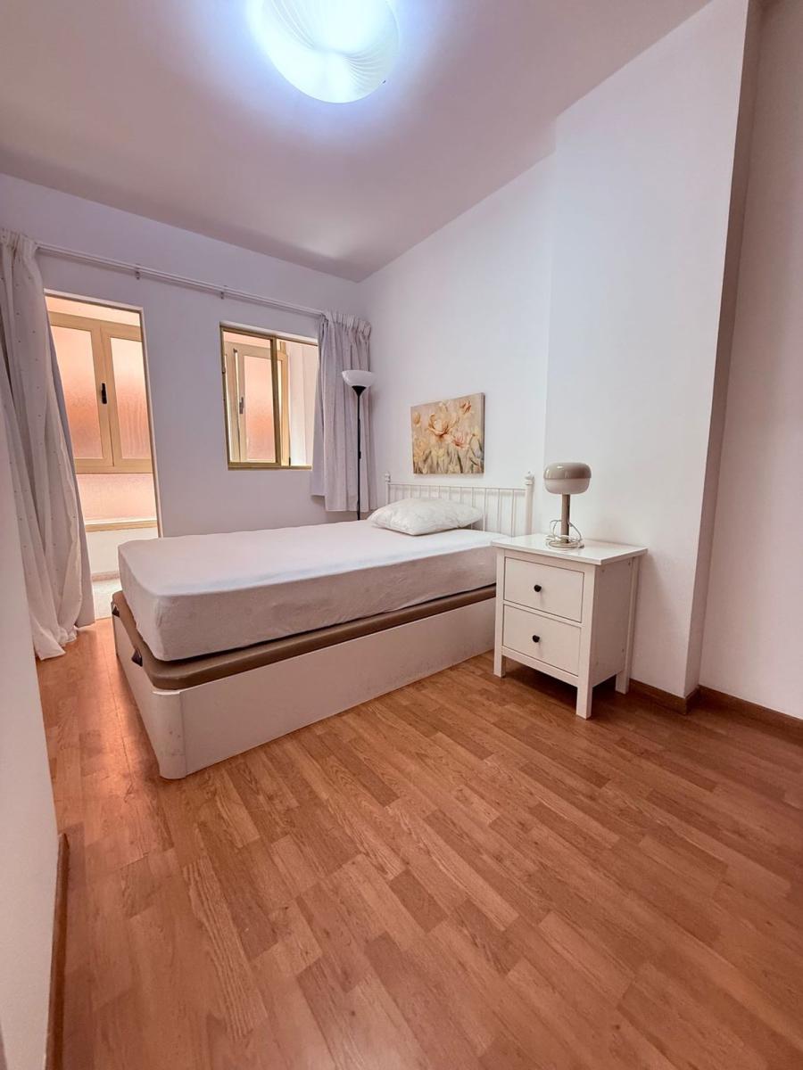 Flat for Rent in Las Palmas de Gran Canaria