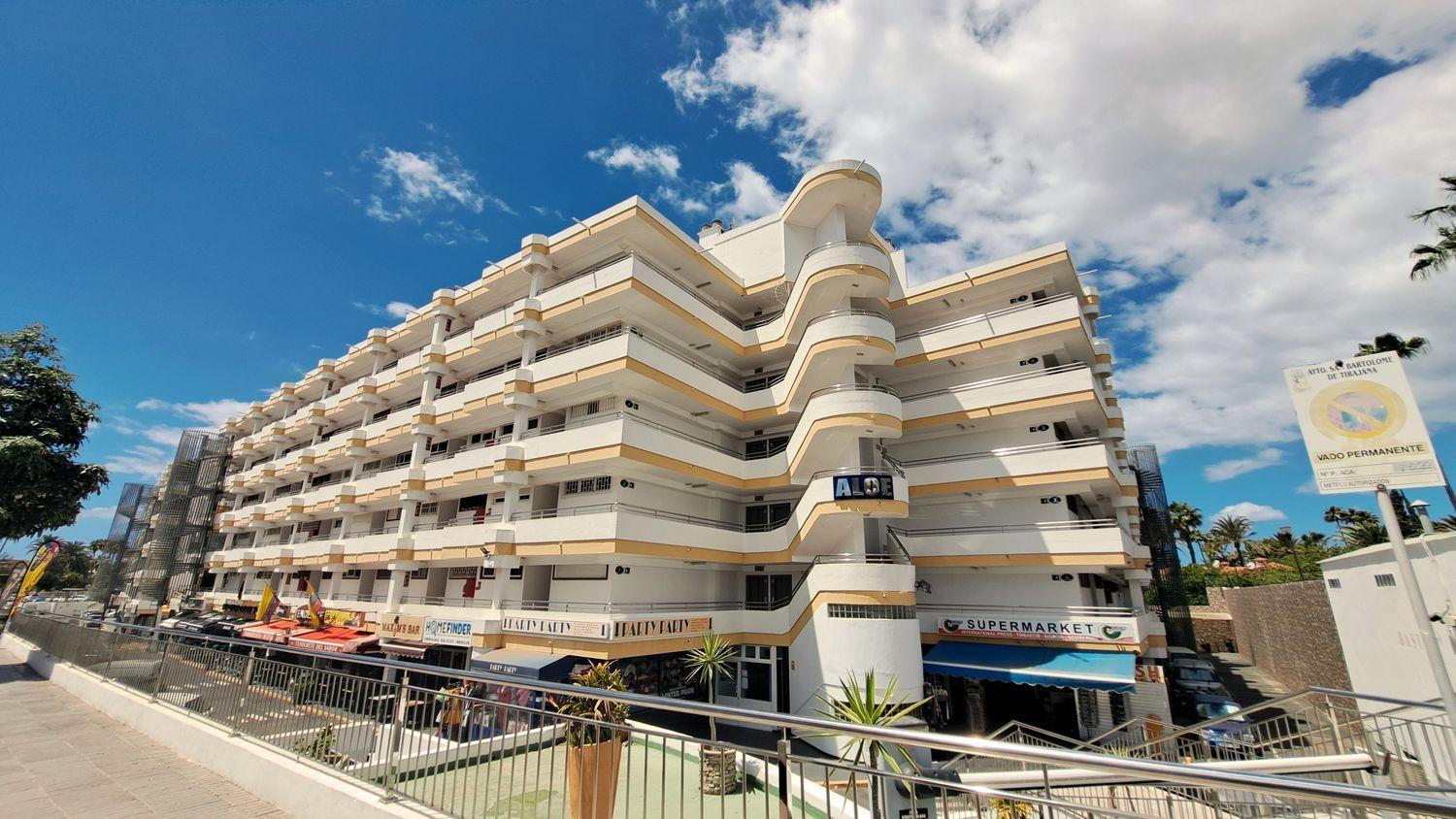 Flat for Sale in San Bartolomé de Tirajana
