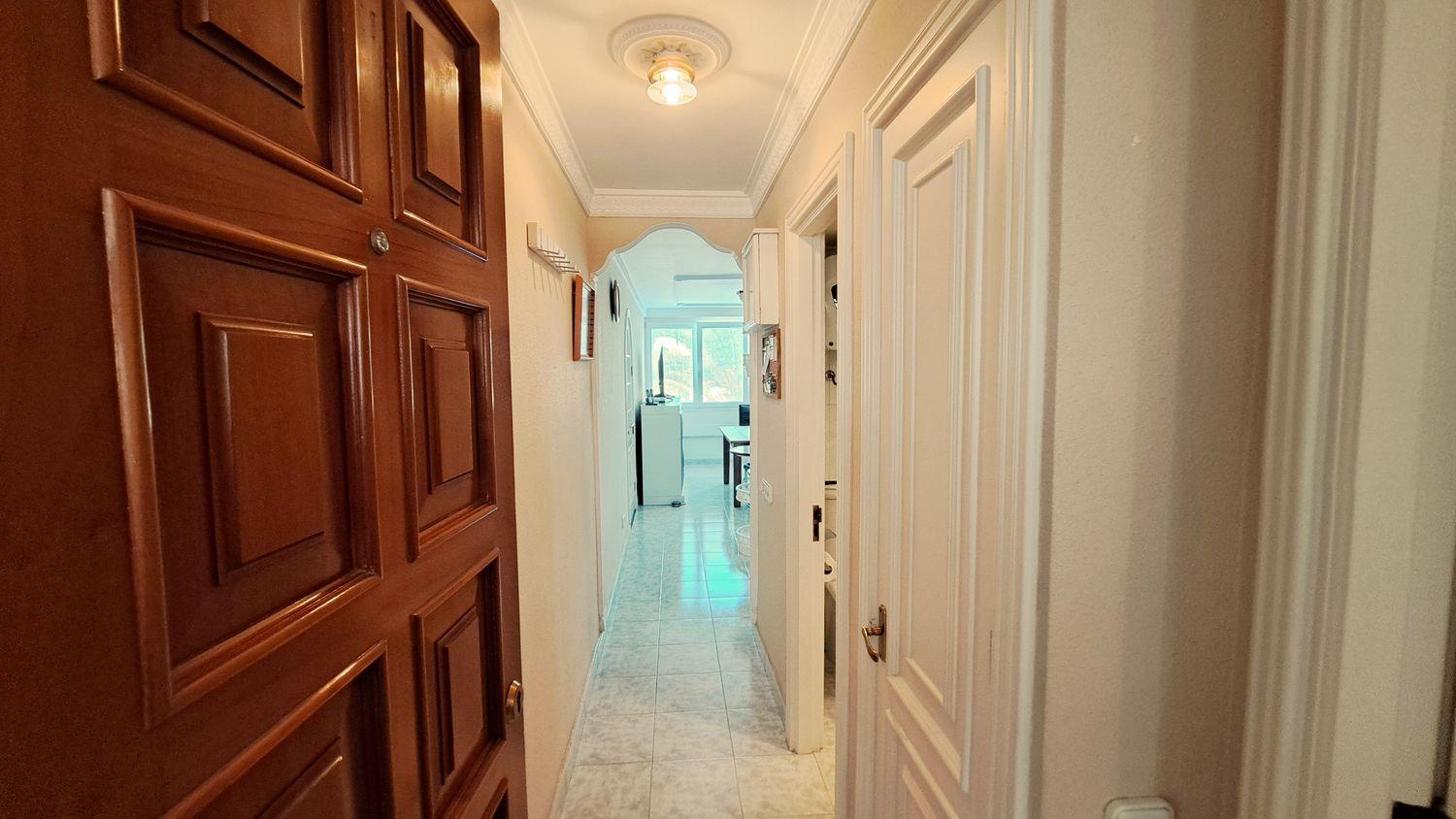 Flat for Sale in San Bartolomé de Tirajana