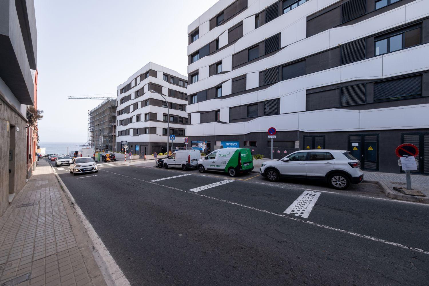 Flat for Sale in Las Palmas de Gran Canaria