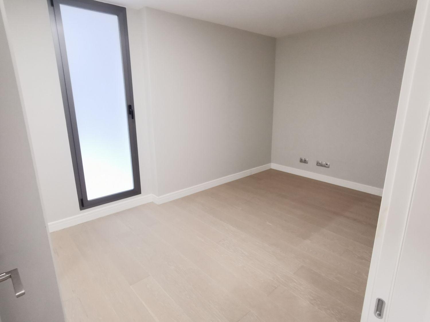 Flat for Sale in Las Palmas de Gran Canaria