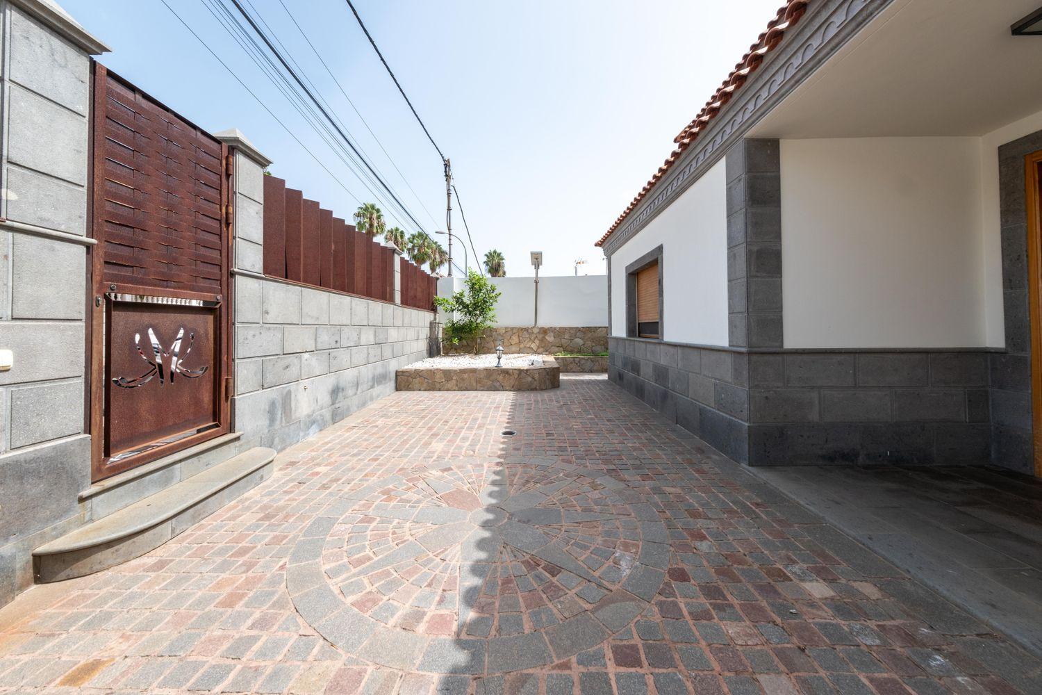 House for Sale in Las Palmas de Gran Canaria