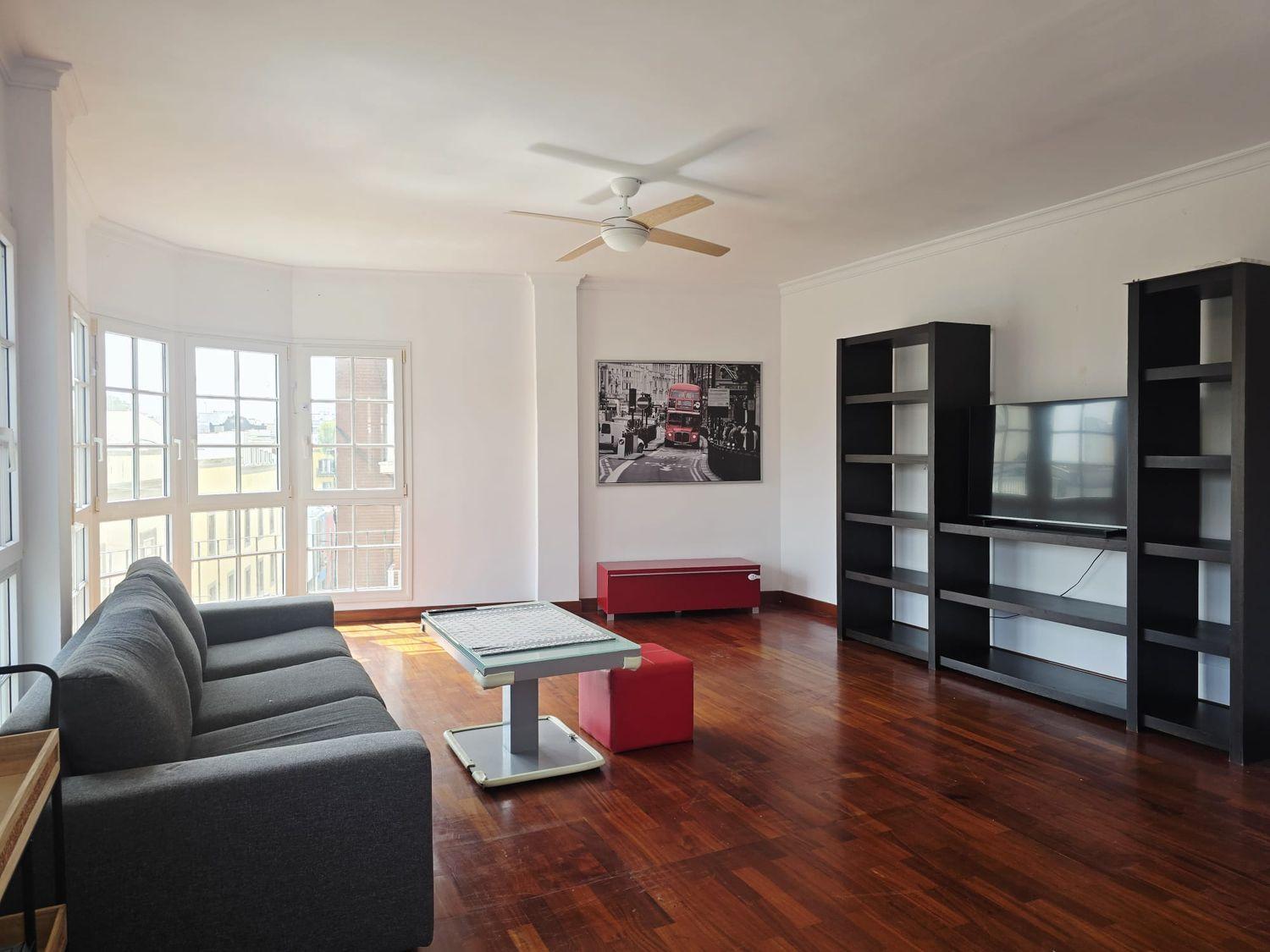 Flat for Sale in Las Palmas de Gran Canaria