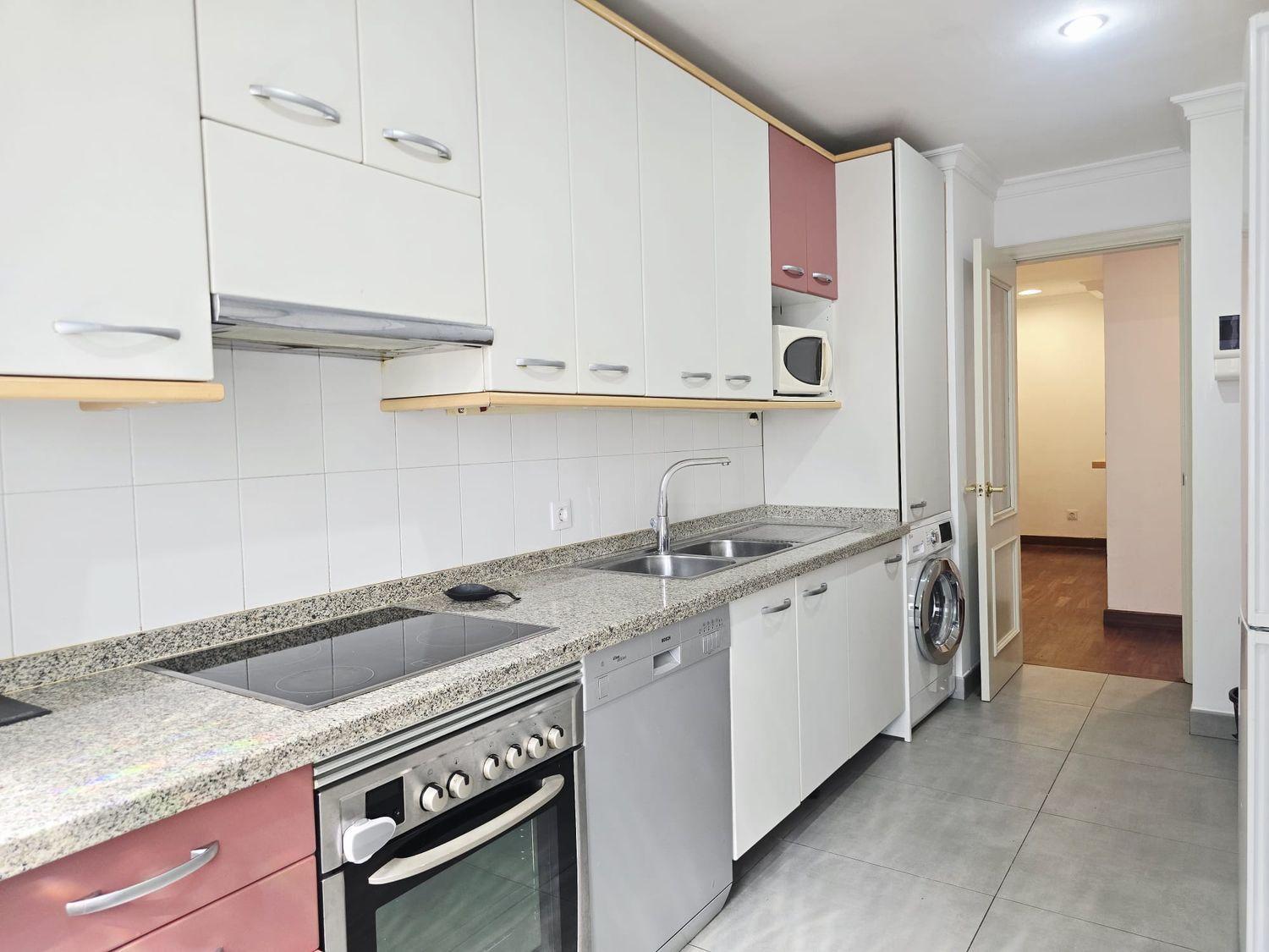 Flat for Sale in Las Palmas de Gran Canaria
